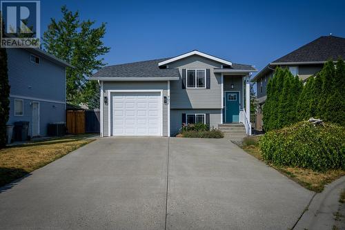 721 Bramble Crt, Kamloops, BC - Outdoor With Facade