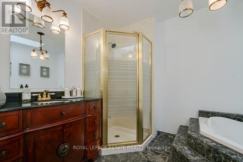 43 Bellamy Road S, Toronto, ON - Indoor Photo Showing Bathroom