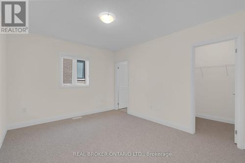 23 Calypso Avenue, Springwater, ON - Indoor Photo Showing Other Room