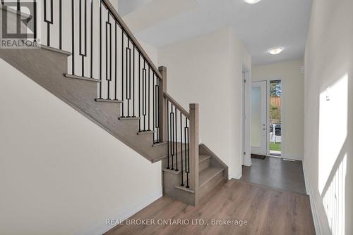 23 Calypso Avenue, Springwater, ON - Indoor Photo Showing Other Room