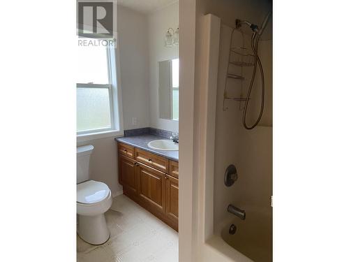 4211 Thomas Street, Terrace, BC - Indoor Photo Showing Bathroom