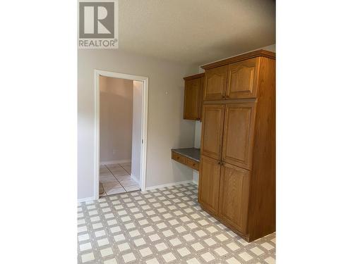 4211 Thomas Street, Terrace, BC - Indoor