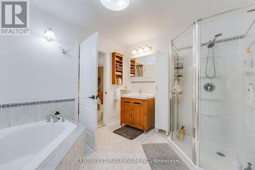 25 Lisbon Court, Wasaga Beach, ON - Indoor Photo Showing Bathroom