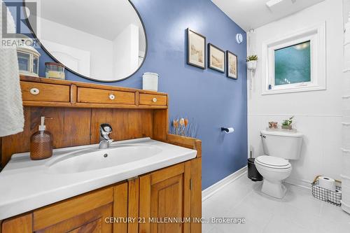 25 Lisbon Court, Wasaga Beach, ON - Indoor Photo Showing Bathroom