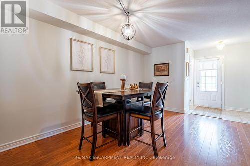 67 Golden Iris Crescent, Hamilton, ON - Indoor Photo Showing Dining Room