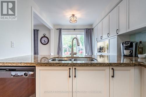 67 Golden Iris Crescent, Hamilton, ON - Indoor Photo Showing Kitchen With Double Sink