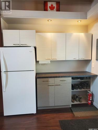 322 Lakeside Crescent, Coteau Beach, SK - Indoor Photo Showing Kitchen