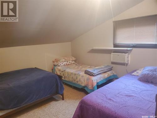 322 Lakeside Crescent, Coteau Beach, SK - Indoor Photo Showing Bedroom