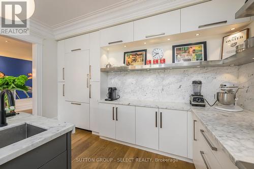 867 Hellmuth Avenue, London, ON - Indoor Photo Showing Kitchen