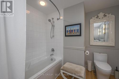 867 Hellmuth Avenue, London, ON - Indoor Photo Showing Bathroom