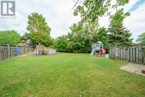 16 Boon Court, Hamilton, ON - Outdoor With Above Ground Pool