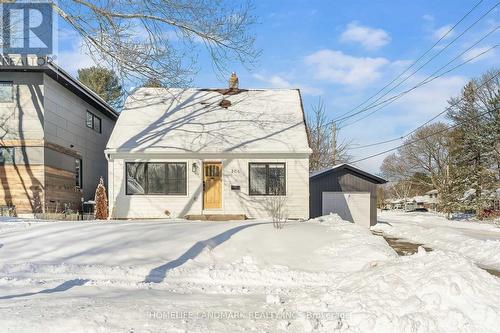 Bsmt - 206 Napier Street, Barrie, ON - Outdoor