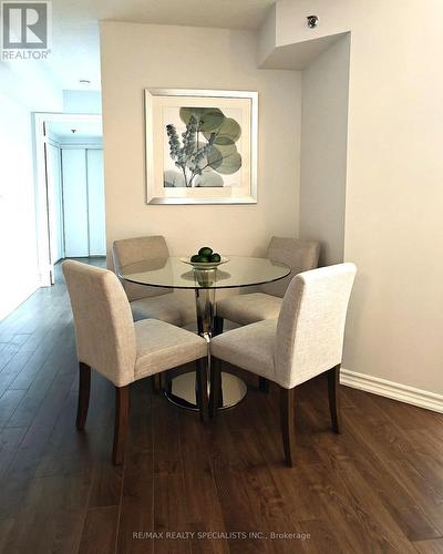 209 - 4640 Kimbermount Avenue, Mississauga, ON - Indoor Photo Showing Dining Room