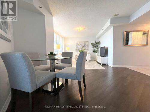 209 - 4640 Kimbermount Avenue, Mississauga, ON - Indoor Photo Showing Dining Room