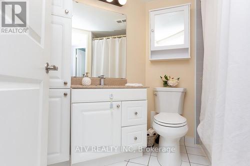 911 - 1485 Lakeshore Road E, Mississauga, ON - Indoor Photo Showing Bathroom