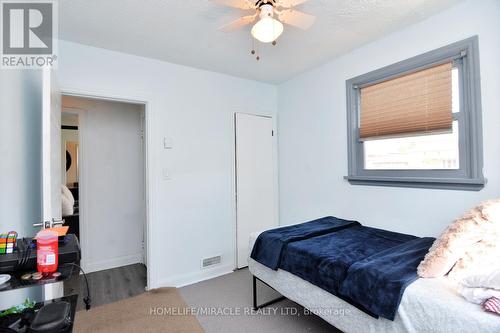 681 Crescent Road, Fort Erie, ON - Indoor Photo Showing Bedroom