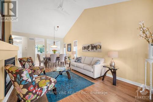 331 Nestleton Street, Ottawa, ON - Indoor Photo Showing Living Room With Fireplace