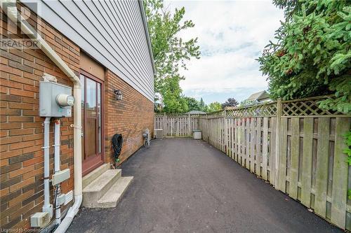 16 Boon Court, Hamilton, ON - Outdoor With Exterior