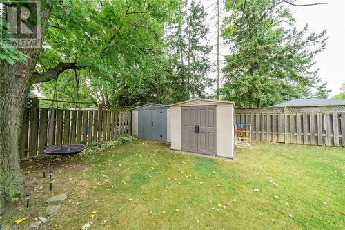 16 Boon Court, Hamilton, ON - Outdoor