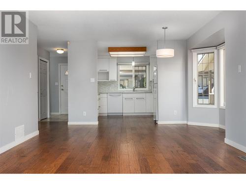 3930 20 Street Unit# 32, Vernon, BC - Indoor Photo Showing Kitchen