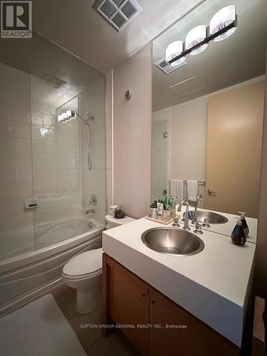 3803 - 81 Navy Wharf Crescent, Toronto (Waterfront Communities), ON - Indoor Photo Showing Bathroom