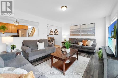 103 Spicebush Terrace, Brampton, ON - Indoor Photo Showing Living Room