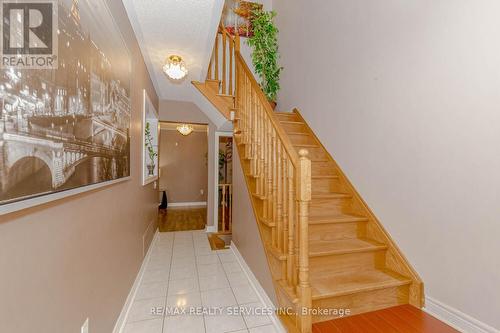 138 Pressed Brick Drive, Brampton, ON - Indoor Photo Showing Other Room