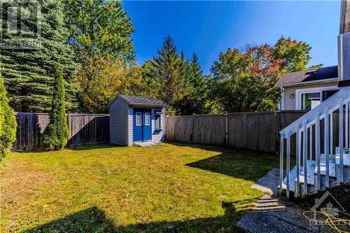 37 Hemlo Crescent, Ottawa, ON - Outdoor