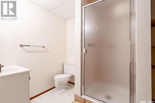 618 Whitewood Way, Saskatoon, SK - Indoor Photo Showing Bathroom