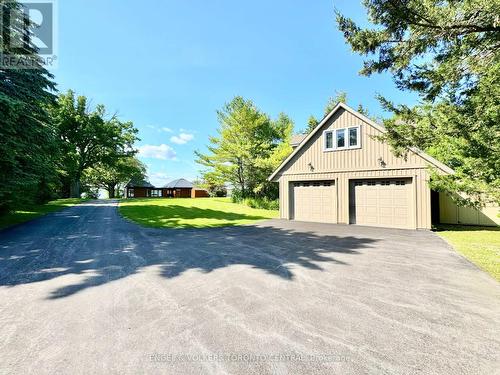 131 Peats Point Road, Prince Edward County, ON - Outdoor