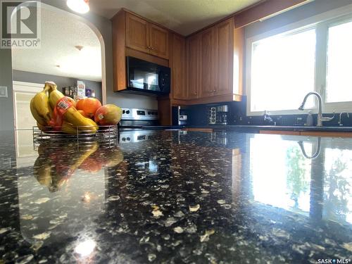 1704 Gregory Drive, North Battleford, SK - Indoor Photo Showing Kitchen