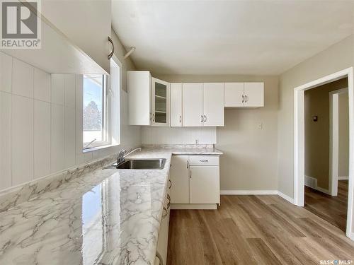 68 Irwin Avenue, Yorkton, SK - Indoor Photo Showing Kitchen