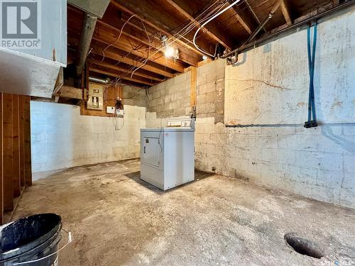 68 Irwin Avenue, Yorkton, SK - Indoor Photo Showing Basement