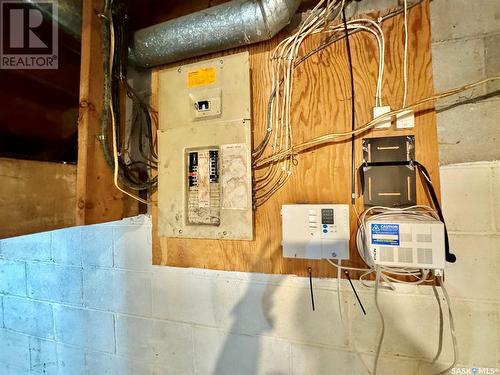 68 Irwin Avenue, Yorkton, SK - Indoor Photo Showing Basement