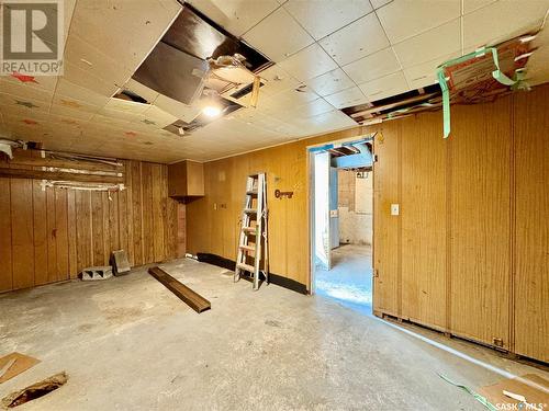 68 Irwin Avenue, Yorkton, SK - Indoor Photo Showing Basement