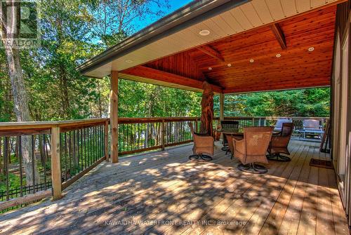 127 Sugarbush Crescent, Galway-Cavendish And Harvey, ON - Outdoor With Deck Patio Veranda With Exterior