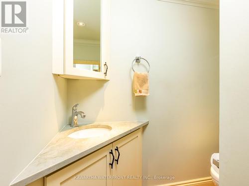 127 Sugarbush Crescent, Galway-Cavendish And Harvey, ON - Indoor Photo Showing Bathroom