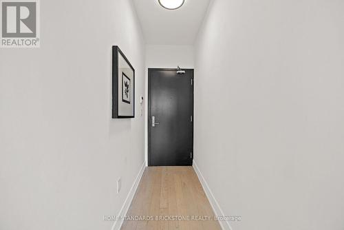 3907 - 955 Bay Street, Toronto, ON -  Photo Showing Other Room