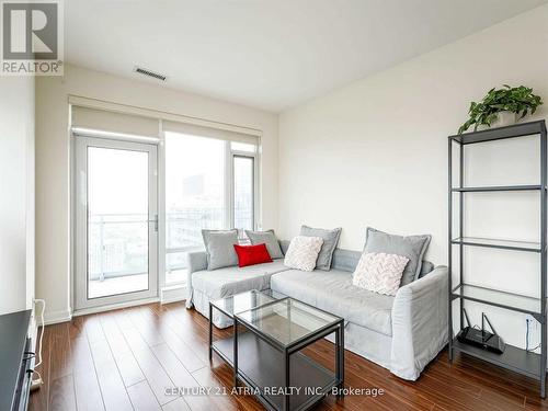 4102 - 21 Widmer Street, Toronto, ON - Indoor Photo Showing Living Room