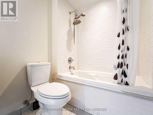 4102 - 21 Widmer Street, Toronto, ON - Indoor Photo Showing Bathroom