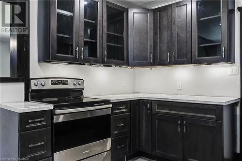 162 Kincardine Street, Priceville, ON - Indoor Photo Showing Kitchen