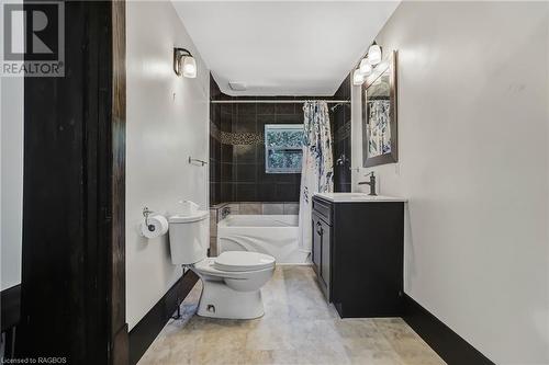 162 Kincardine Street, Priceville, ON - Indoor Photo Showing Bathroom