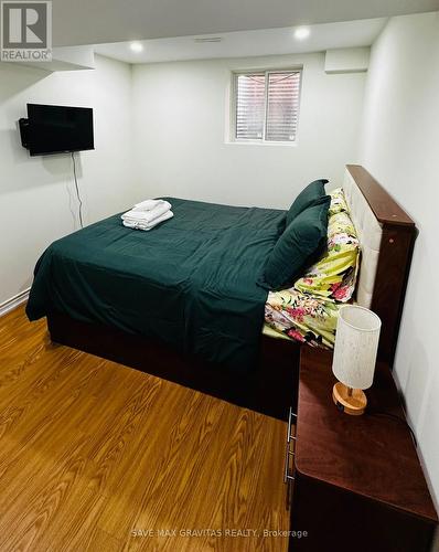 59 Black Oak Drive, Brampton, ON - Indoor Photo Showing Bedroom