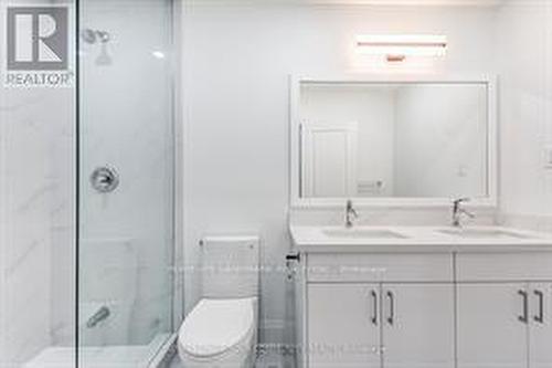 34 Petiole Road, Toronto, ON - Indoor Photo Showing Bathroom