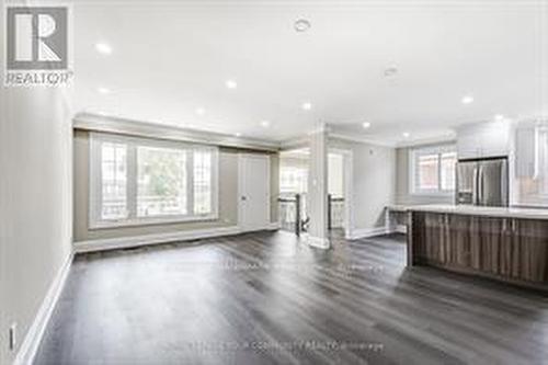 34 Petiole Road, Toronto, ON - Indoor Photo Showing Kitchen With Upgraded Kitchen