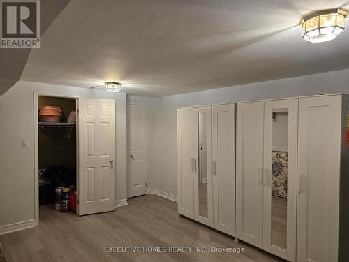 1061 Pearson Drive, Oakville (College Park), ON - Indoor Photo Showing Other Room