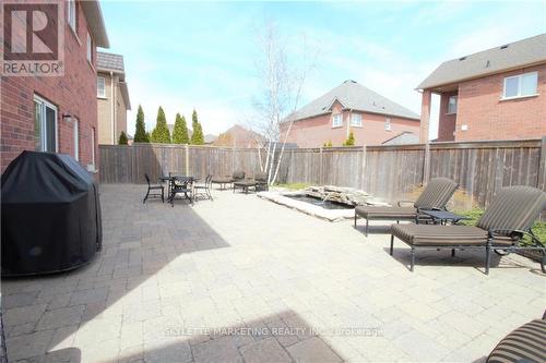 9 Bridgenorth Crescent, Hamilton (Stoney Creek), ON - Outdoor