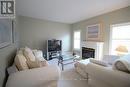 9 Bridgenorth Crescent, Hamilton, ON  - Indoor Photo Showing Living Room With Fireplace 