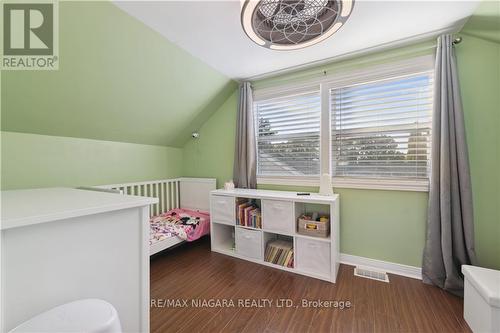 46 Doncaster Boulevard, St. Catharines, ON - Indoor Photo Showing Bedroom