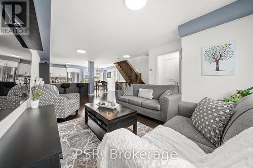 91 Mayland Trail, Hamilton (Stoney Creek), ON - Indoor Photo Showing Living Room